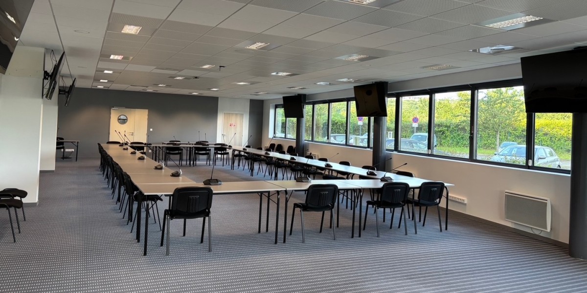 salle-conseil-cfec-2 salle-conseil-cfec-2